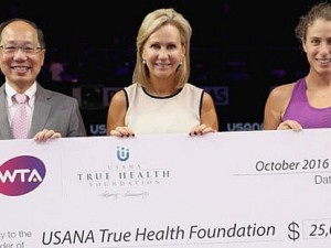 WTA Raises $25,000 During Aces for Humanity